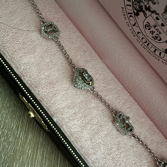 Juicy couture rhinestone bracelet - Picture 2 of 3